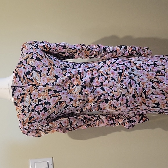 ZARA midi floral ruched dress in size M - Picture 5 of 6